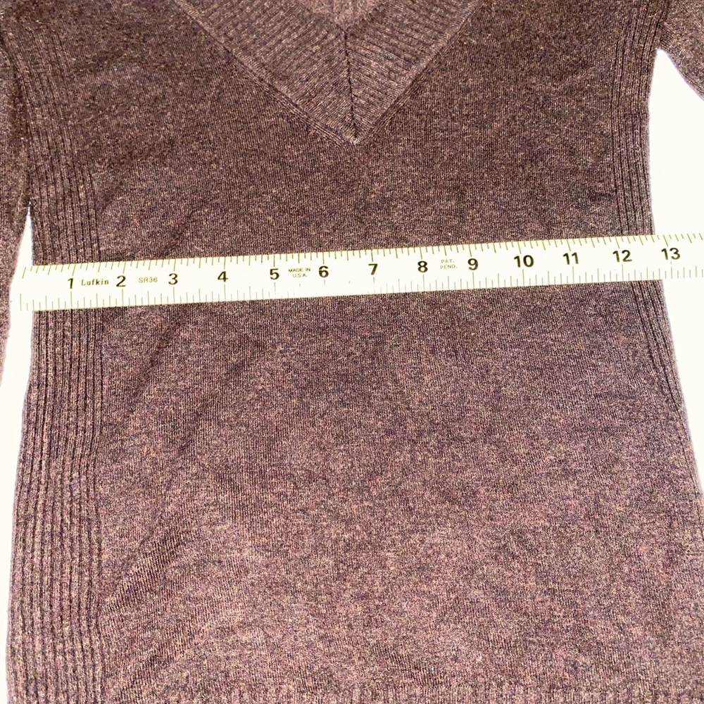 Express Chocolate V-Neck Women's Sweater - Picture 10 of 13
